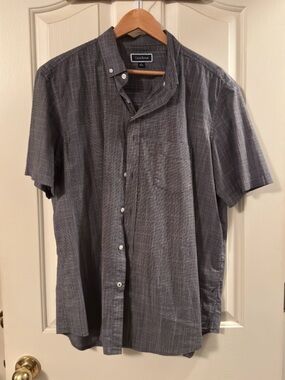 Club Room Short Sleeve Button Up Shirt